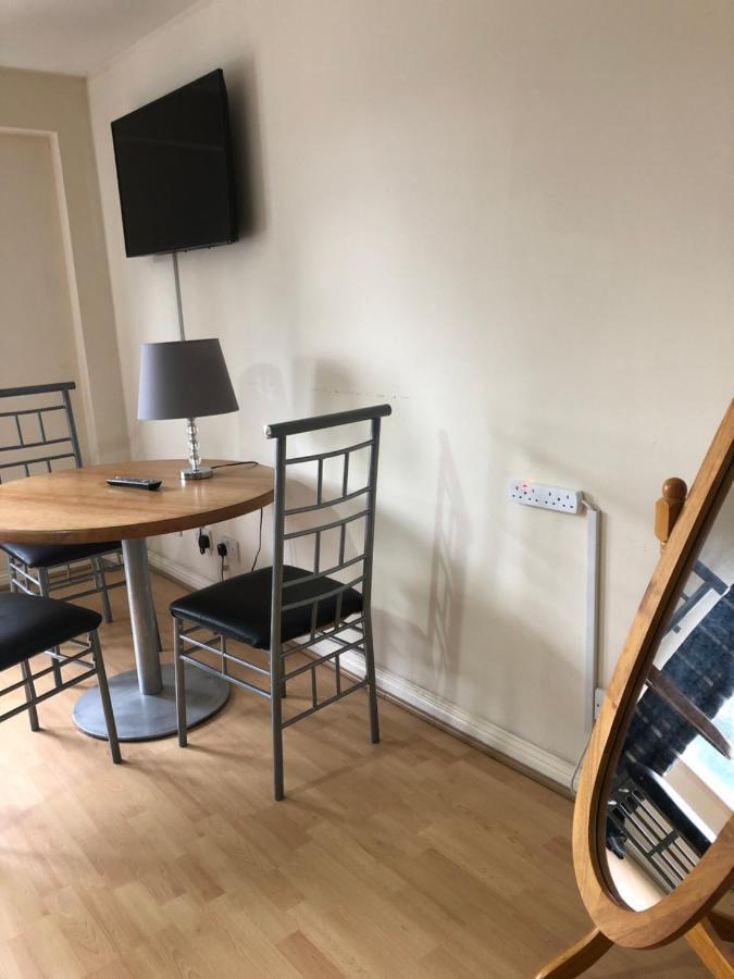 Wallace Budget rooms Glasgow Buitenkant foto