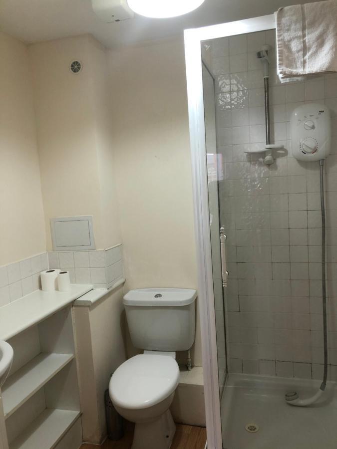 Wallace Budget rooms Glasgow Buitenkant foto